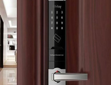 亚东24小时上门开锁公司